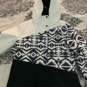 Ski/snowboarding jacket